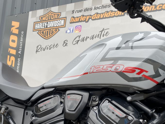 HARLEY-DAVIDSON ADVENTURE PAN AMERICA 1250 ST 4