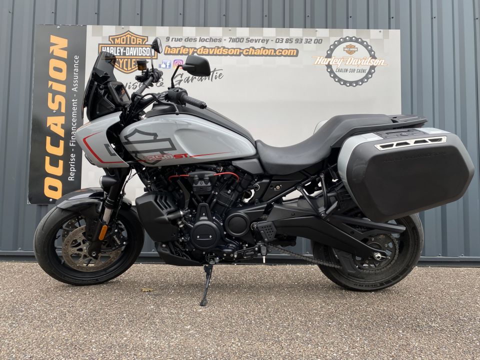 HARLEY-DAVIDSON ADVENTURE PAN AMERICA 1250 ST 4