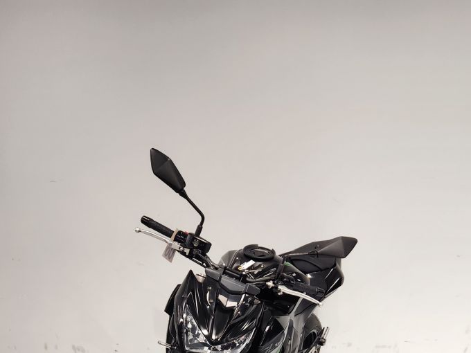 KAWASAKI Z-800 E 4
