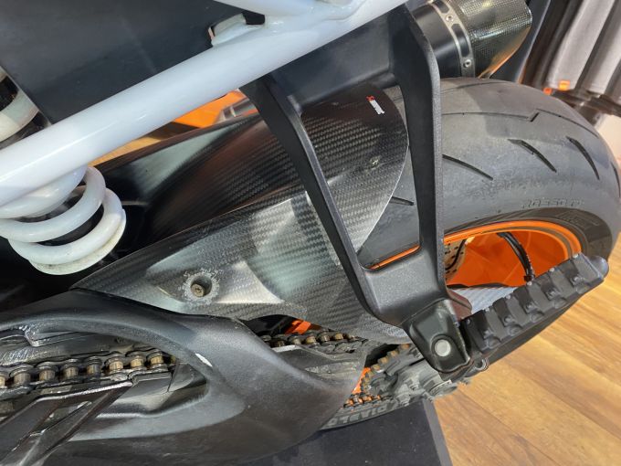 KTM 1290 SUPER DUKE R 4