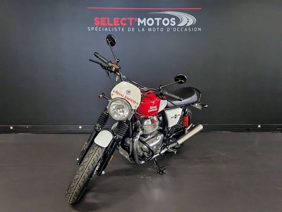 ROYAL ENFIELD INTERCEPTOR 4