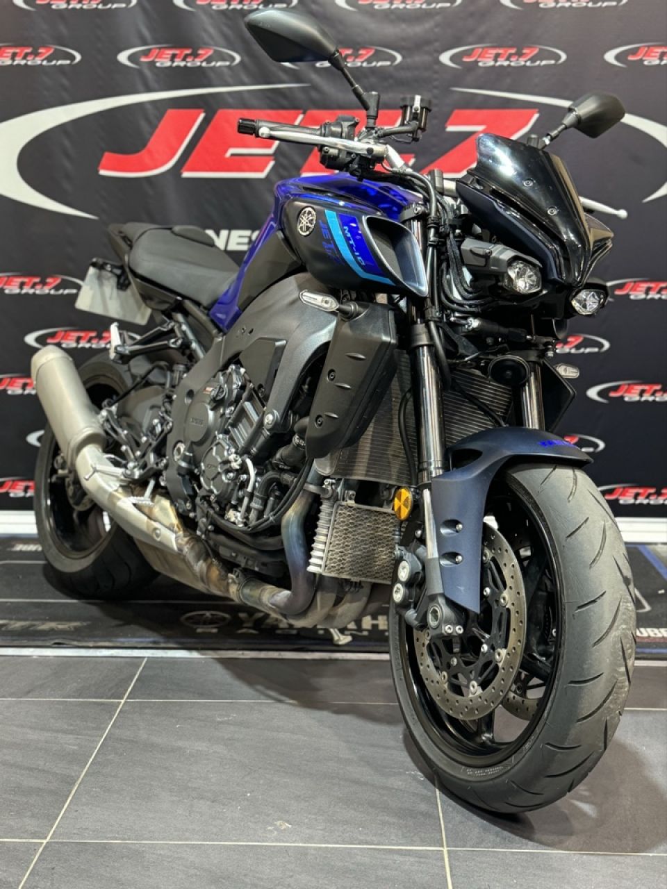 YAMAHA MT-10 4