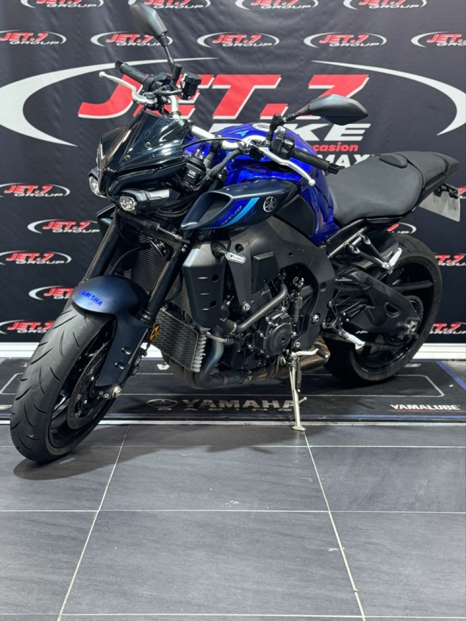 YAMAHA MT-10 4