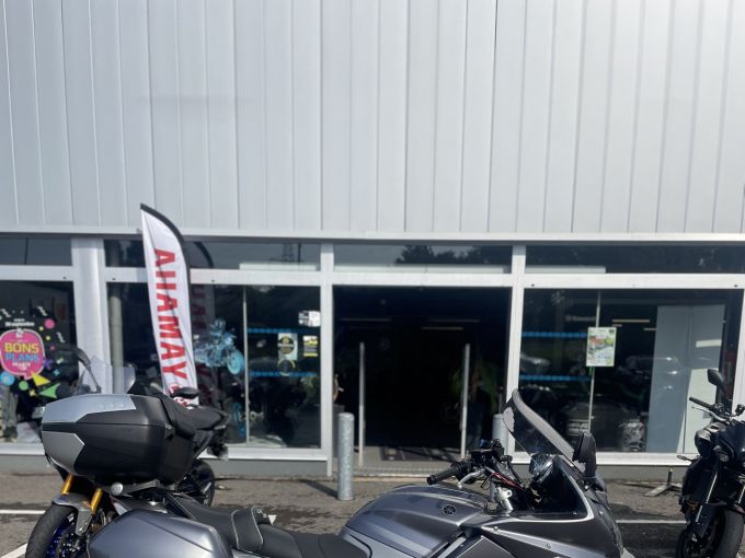YAMAHA FJR 1300 4