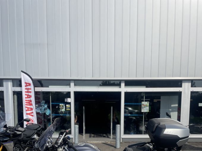 YAMAHA FJR 1300 4
