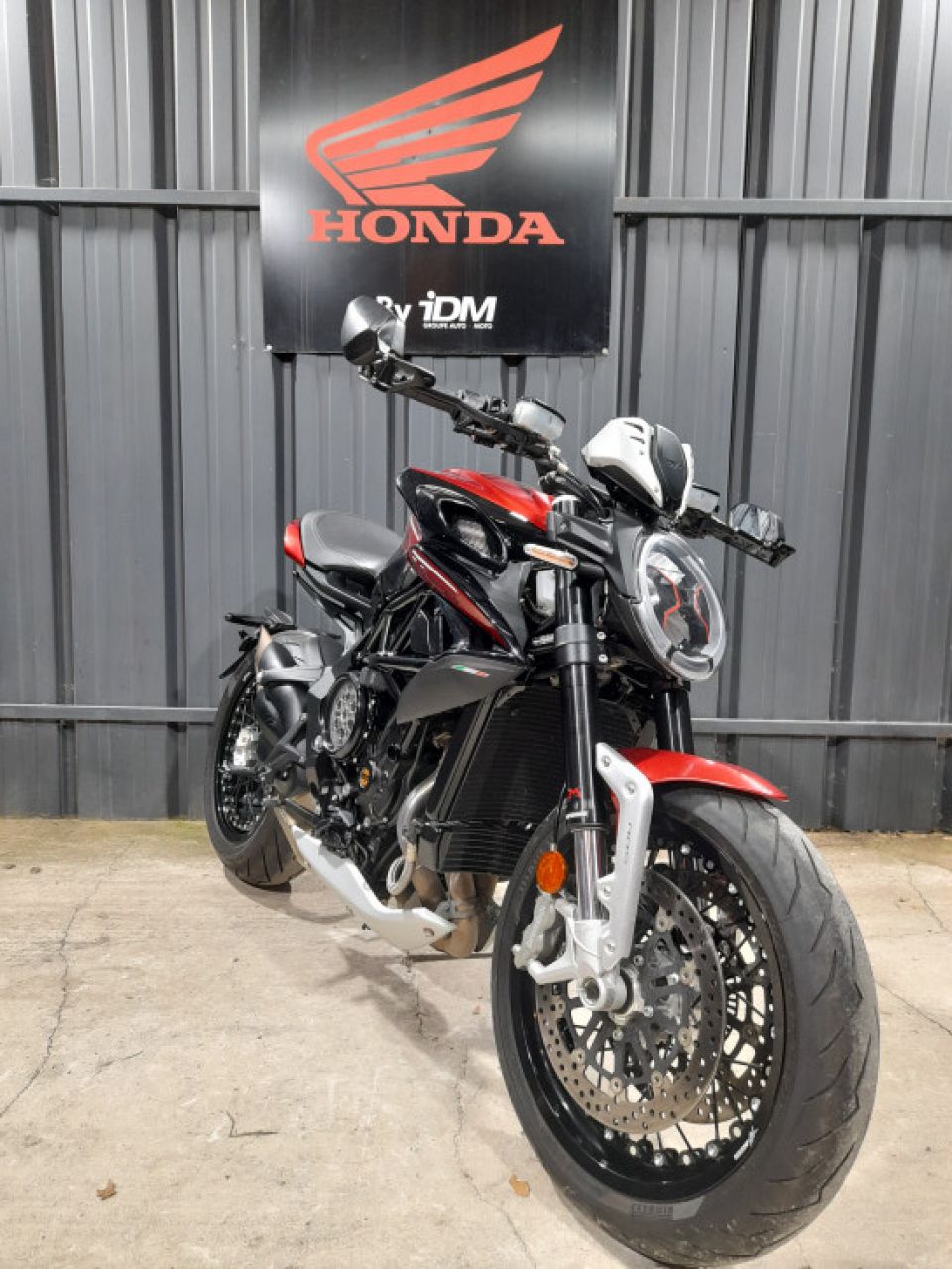 MV AGUSTA B3-800 DRAGSTER RR 4