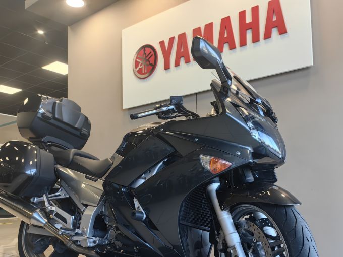 YAMAHA FJR 1300 ABS 4