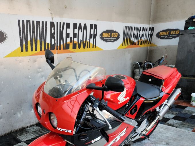 HONDA VFR 400 4