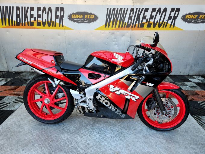 HONDA VFR 400 4
