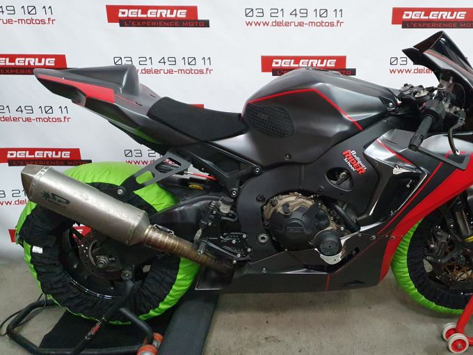 HONDA CBR 1000 RR SP2 4