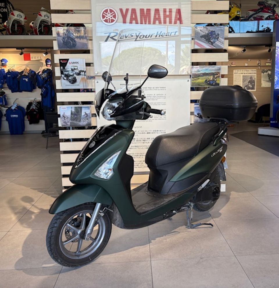 YAMAHA D'ELIGHT 125 FAIBLE KILOMETRAGE 1ERE MAIN 4
