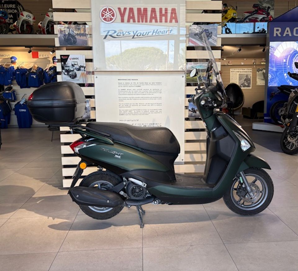 YAMAHA D'ELIGHT 125 FAIBLE KILOMETRAGE 1ERE MAIN 4