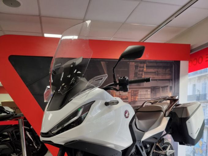 HONDA NT1100 DCT 4