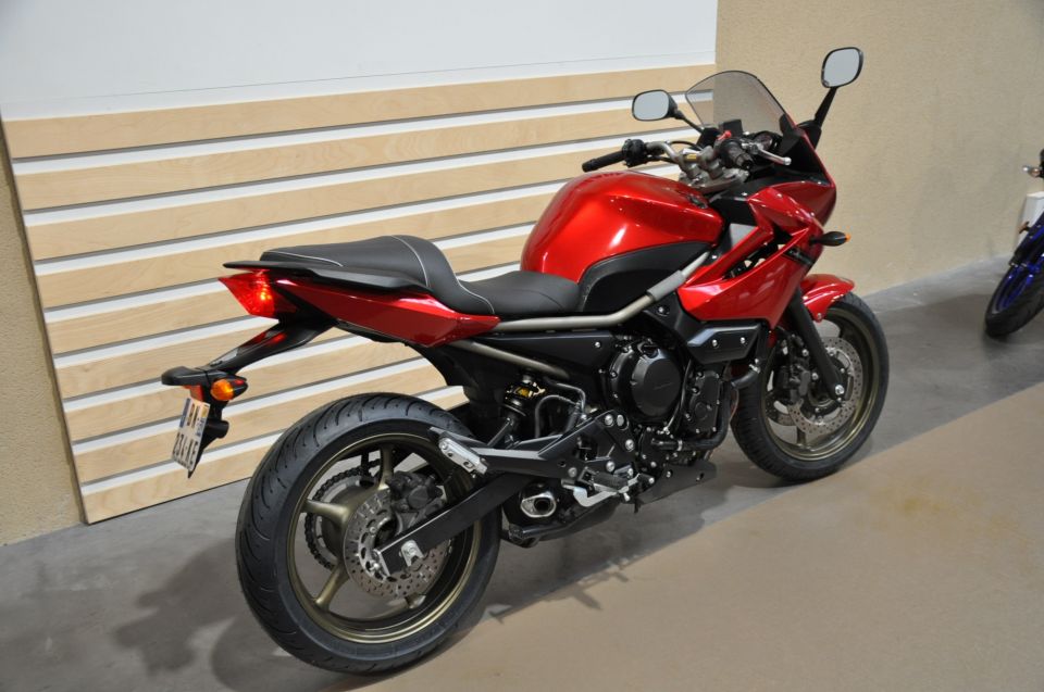 YAMAHA XJ6-F DIVERSION 4