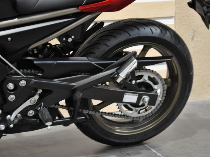 YAMAHA XJ6 diversion 4