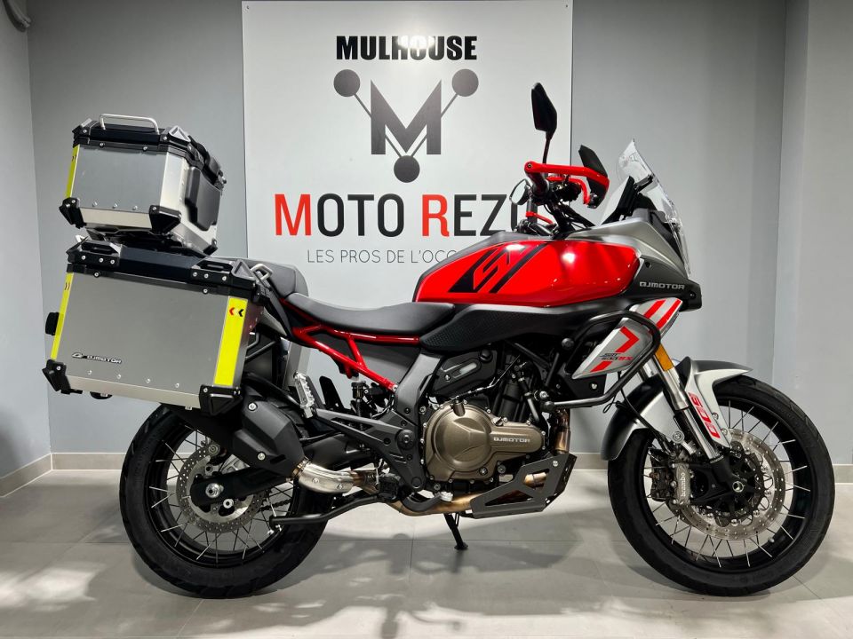 QJ MOTOR SRT 600 SX 4