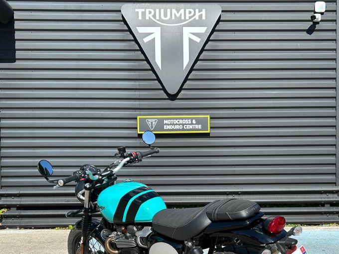 TRIUMPH SCRAMBLER 900 4