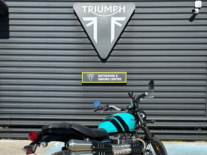 TRIUMPH SCRAMBLER 900 4
