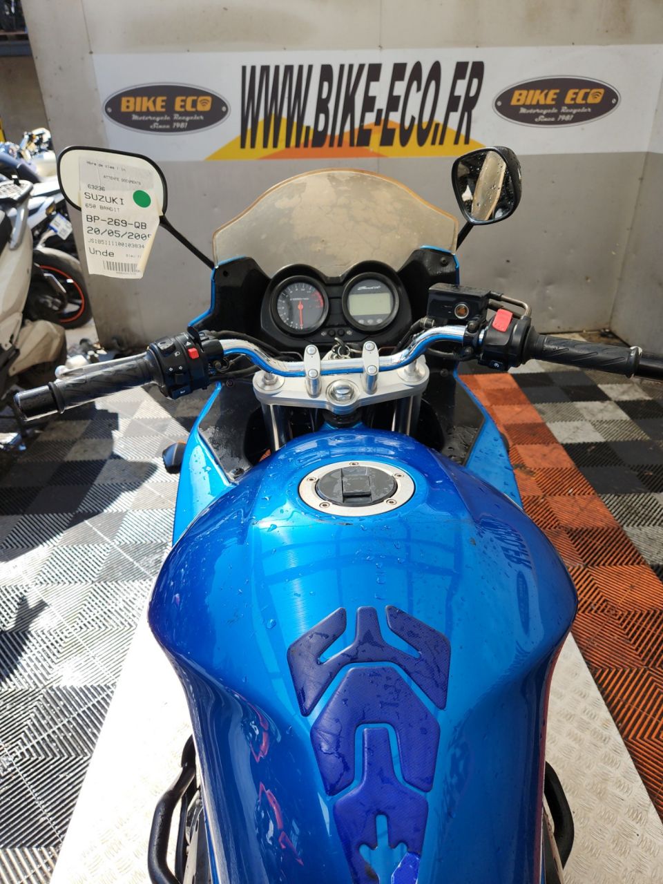 SUZUKI GSF 650 S BANDIT 4