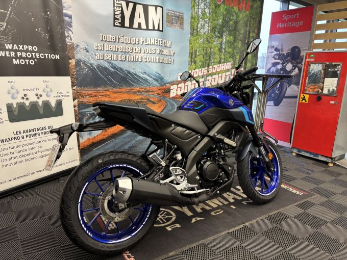 YAMAHA MT-125 ABS 4