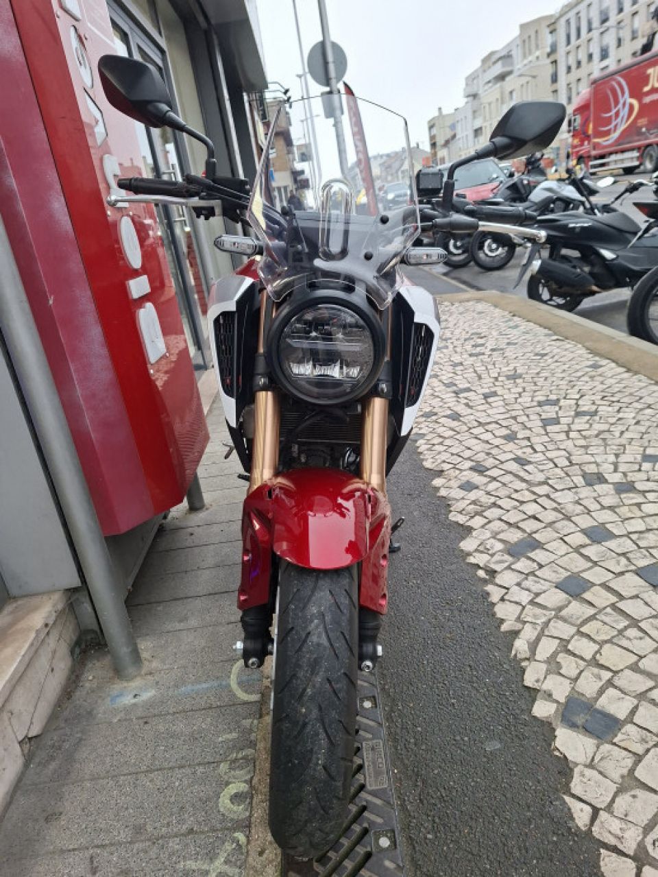HONDA CB125R CB 125 R 4