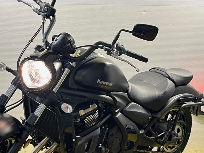 KAWASAKI VULCAN 650 S 4