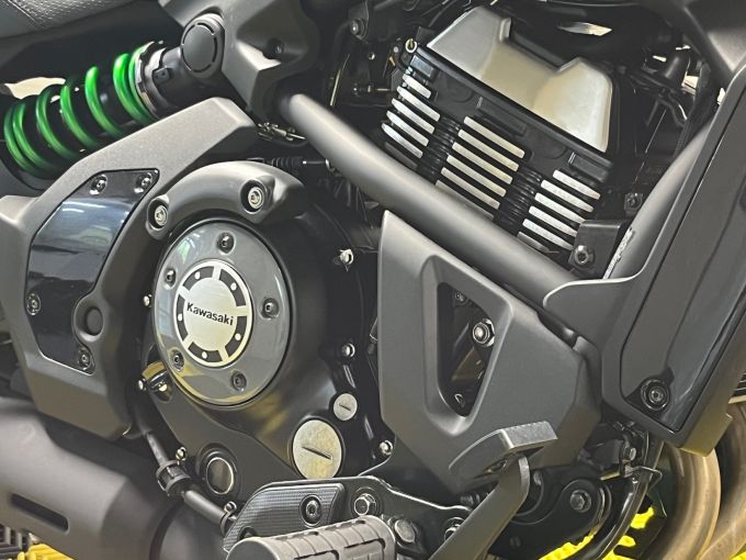 KAWASAKI VULCAN 650 S 4