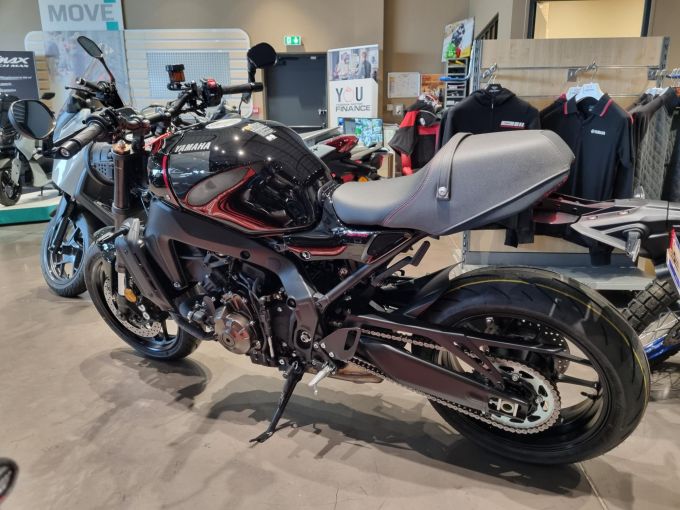 YAMAHA XSR 900 35KW 4