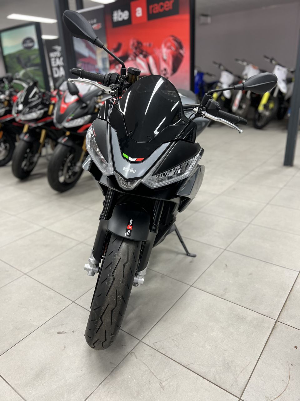 APRILIA TUONO 660 4