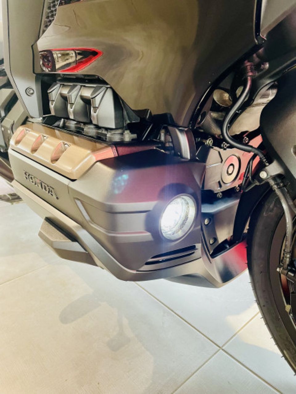 HONDA GL1800 GOLDWING 4