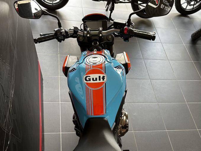 HONDA CB 650 R 4