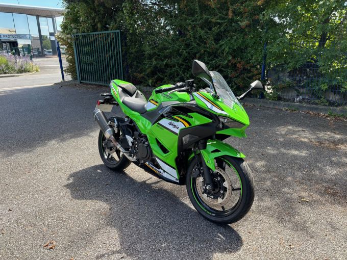 KAWASAKI Ninja 500 SE 4