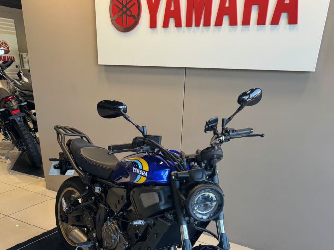 YAMAHA XSR 700 4
