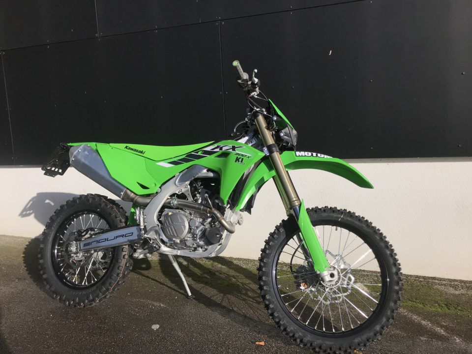 KAWASAKI KX 4