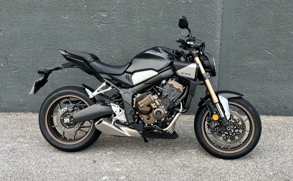 HONDA CB 650 R e-Clutch 4