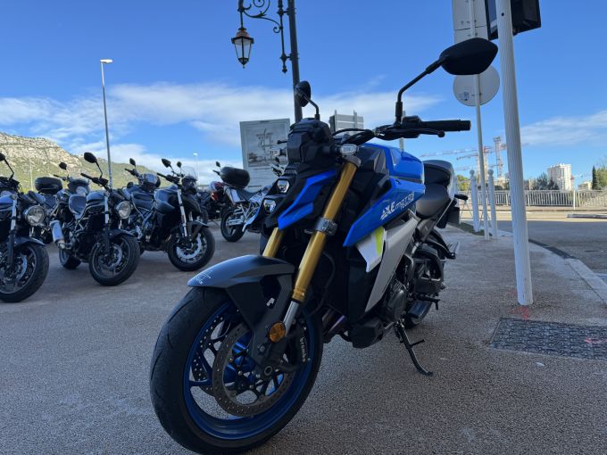 SUZUKI GSX-S 1000 ABS 4