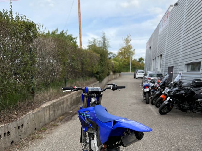 YAMAHA YZ 125 4