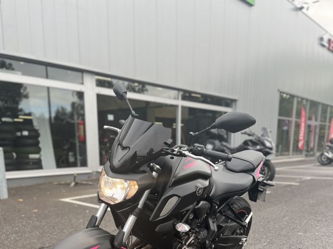 YAMAHA MT-07 (47.5CV) 4