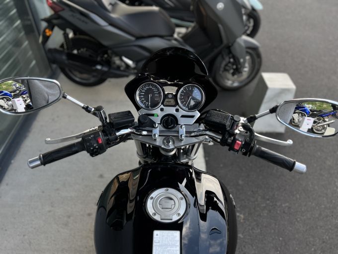 YAMAHA XJR 1300 4