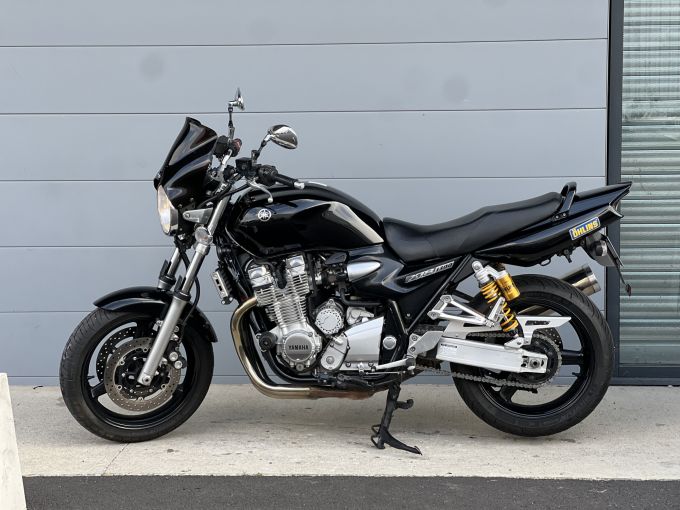 YAMAHA XJR 1300 4