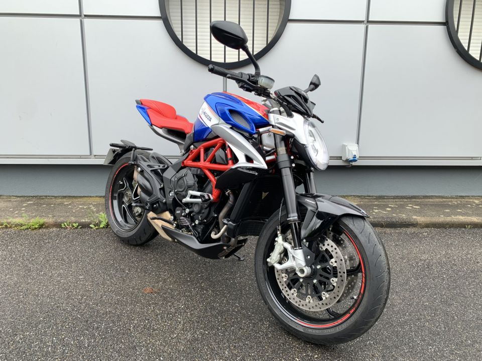 MV AGUSTA BRUTALE 800 RR 4