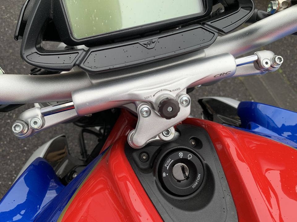 MV AGUSTA BRUTALE 800 RR 4