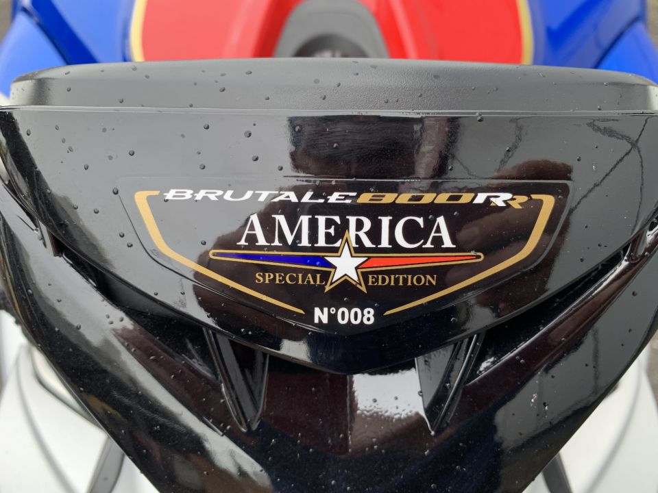 MV AGUSTA BRUTALE 800 RR 4