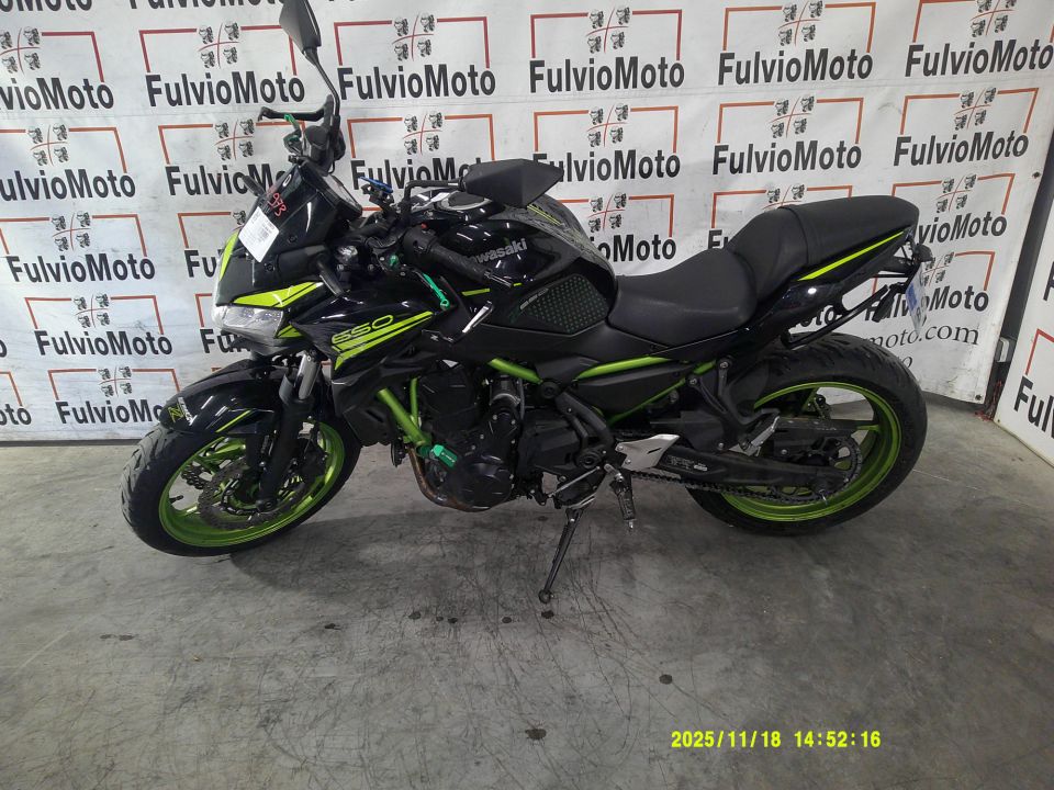 KAWASAKI Z650 - Z650 4
