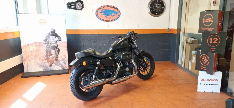 HARLEY-DAVIDSON SPORTSTER IRON 883 4