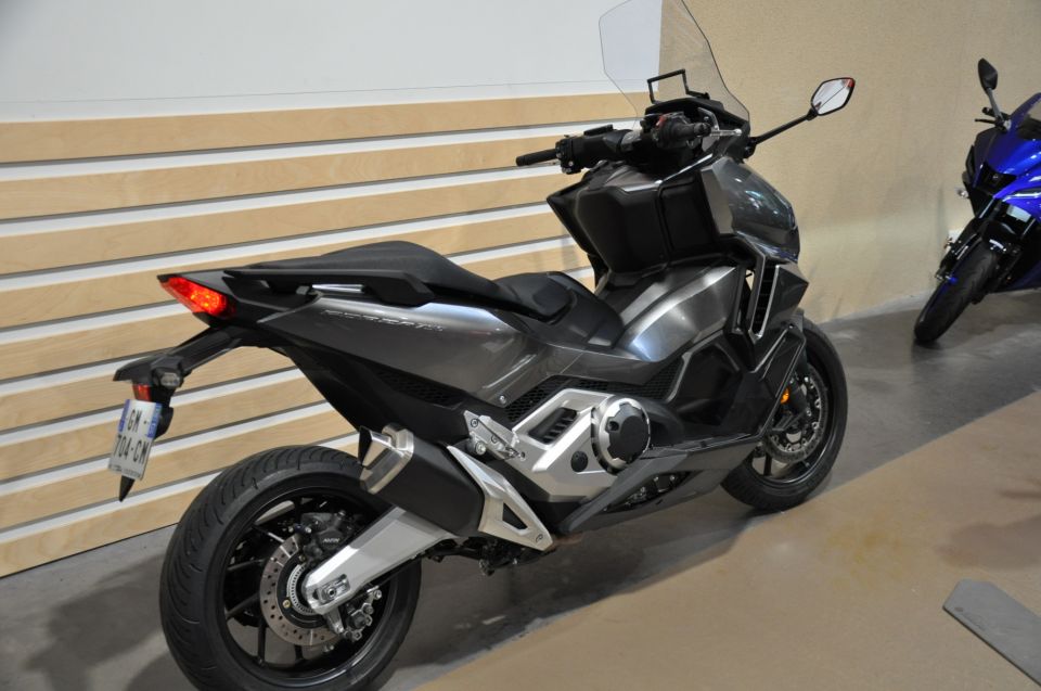 HONDA NSS FORZA 750 4