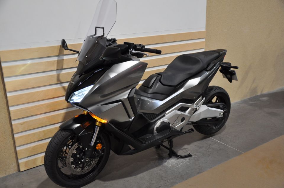 HONDA NSS FORZA 750 4