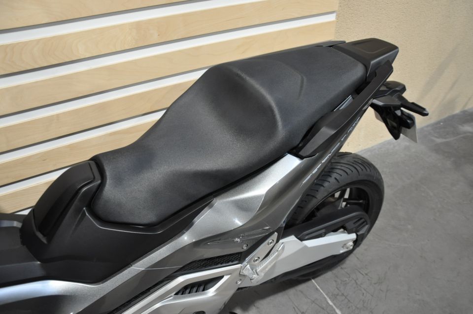 HONDA NSS FORZA 750 4