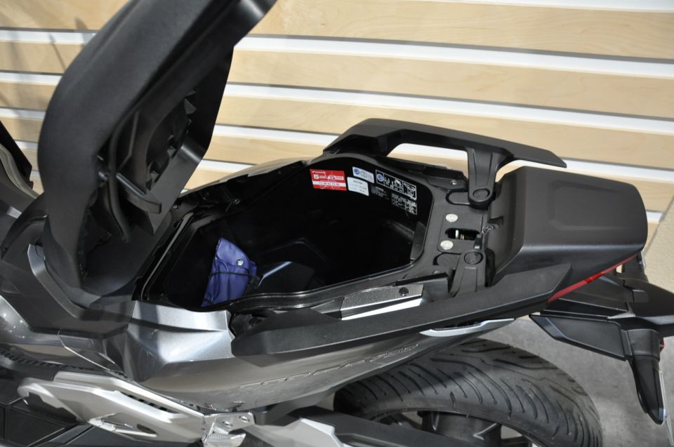 HONDA NSS FORZA 750 4