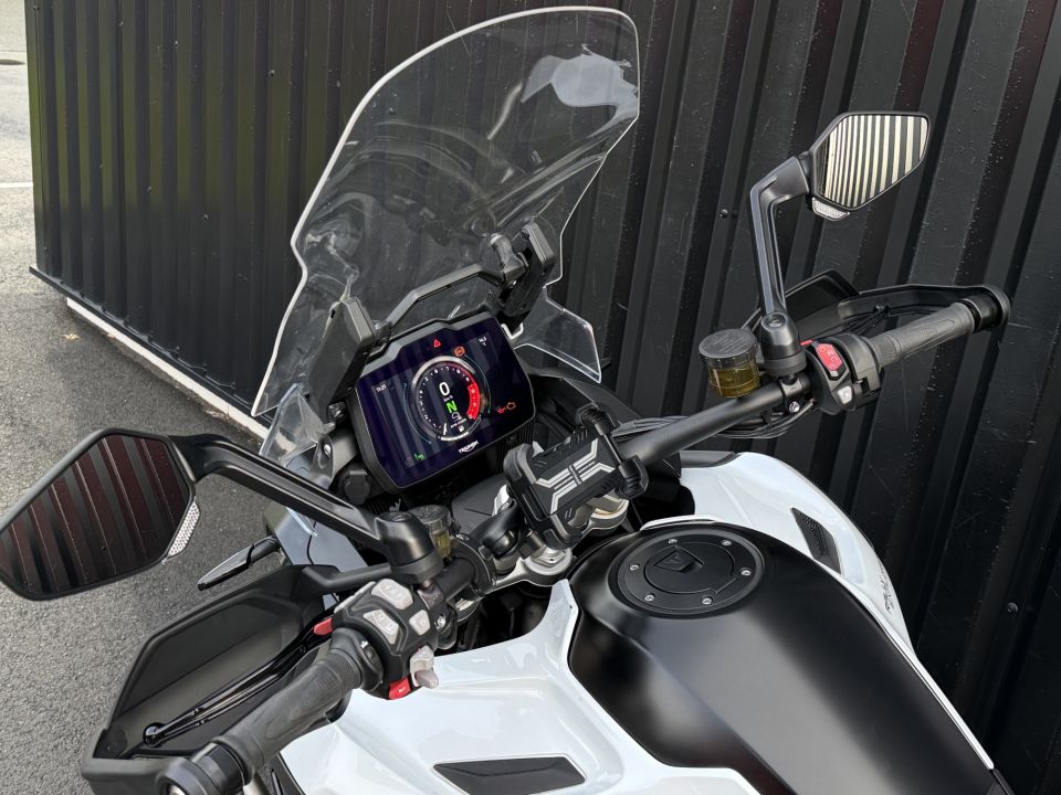 TRIUMPH TIGER 1200 RALLY EXPLORER 4